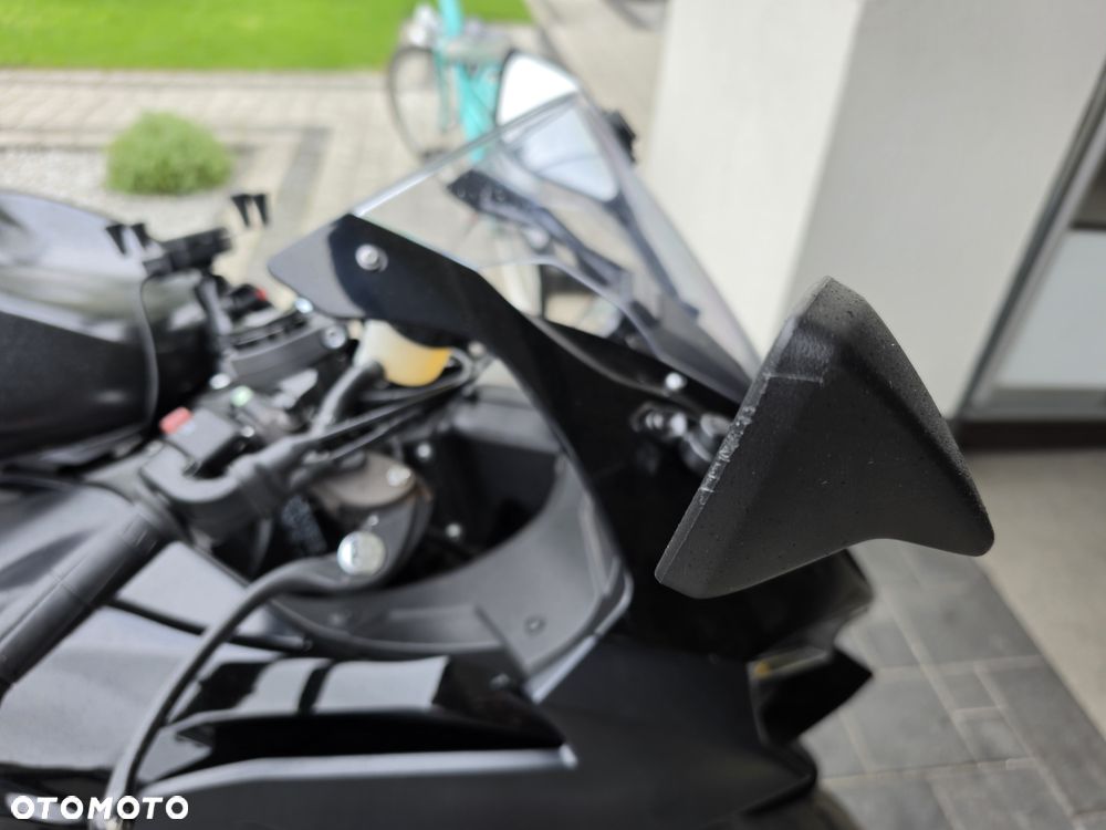 Kawasaki Ninja - 12