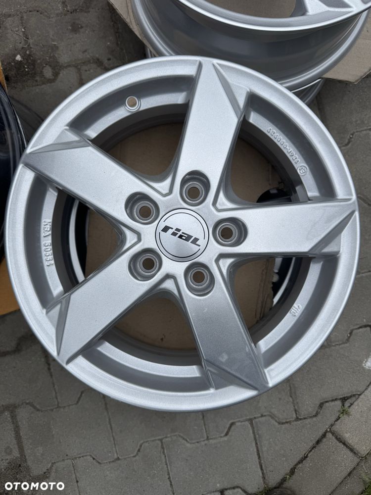 Felgi aluminiowe Nowe powystawowe 5x112 6x15 et47 - 3