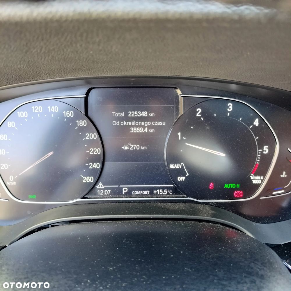 BMW Seria 5 520d xDrive Sport Line - 24