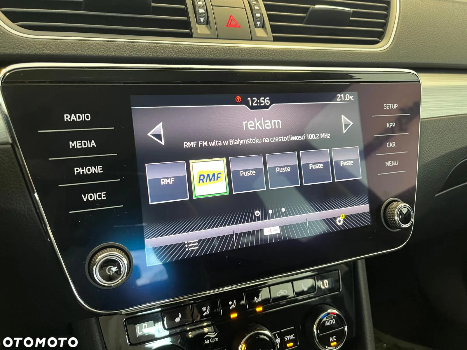 Skoda Superb 2.0 TDI SCR Ambition DSG - 29