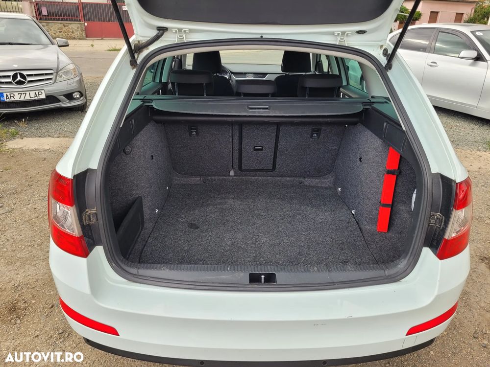 Skoda Octavia 1.6 TDI Ambition - 18