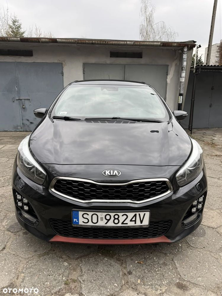 Kia Ceed 1.6 CRDi GT Line DCT - 3