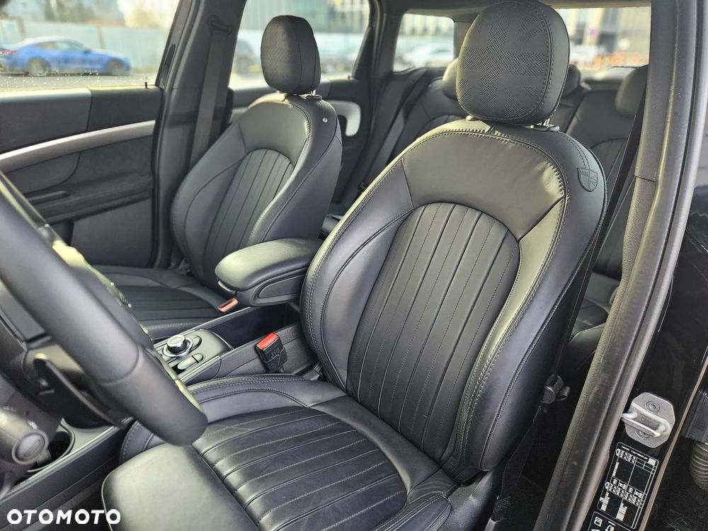 MINI John Cooper Works ALL4 sport - 29