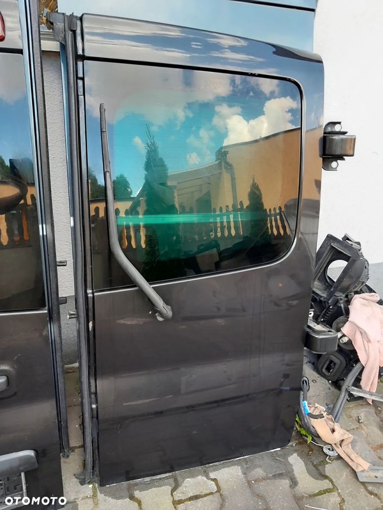 Drzwi tylne kompletne lewe prawe Renault Trafic III - 7
