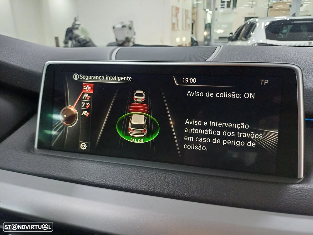 BMW X5 25 d sDrive Comfort 7L - 37