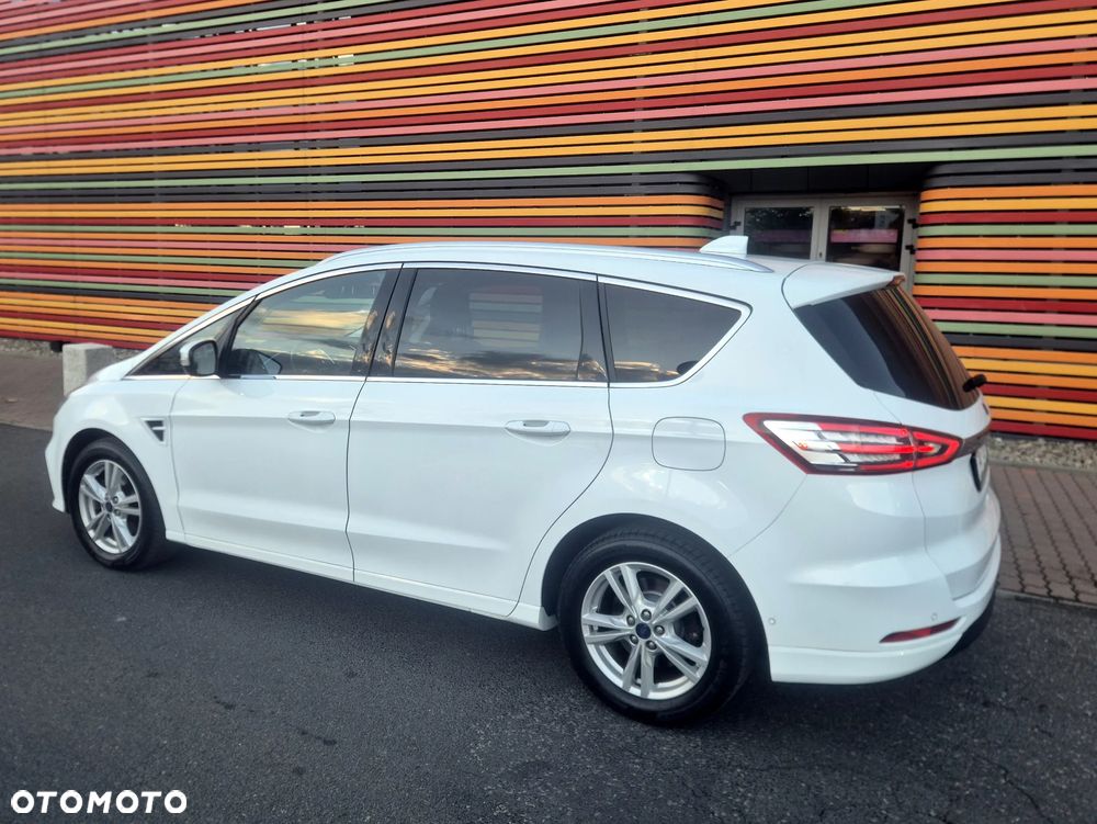 Ford S-Max 2.0 EcoBlue Titanium - 4