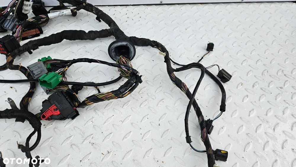 Jaguar XJ 351 5.0 SC 510 KM 508PS Instalacja grodzi Wiązka przewodów komory Kable AW93-14290-UAE - 13