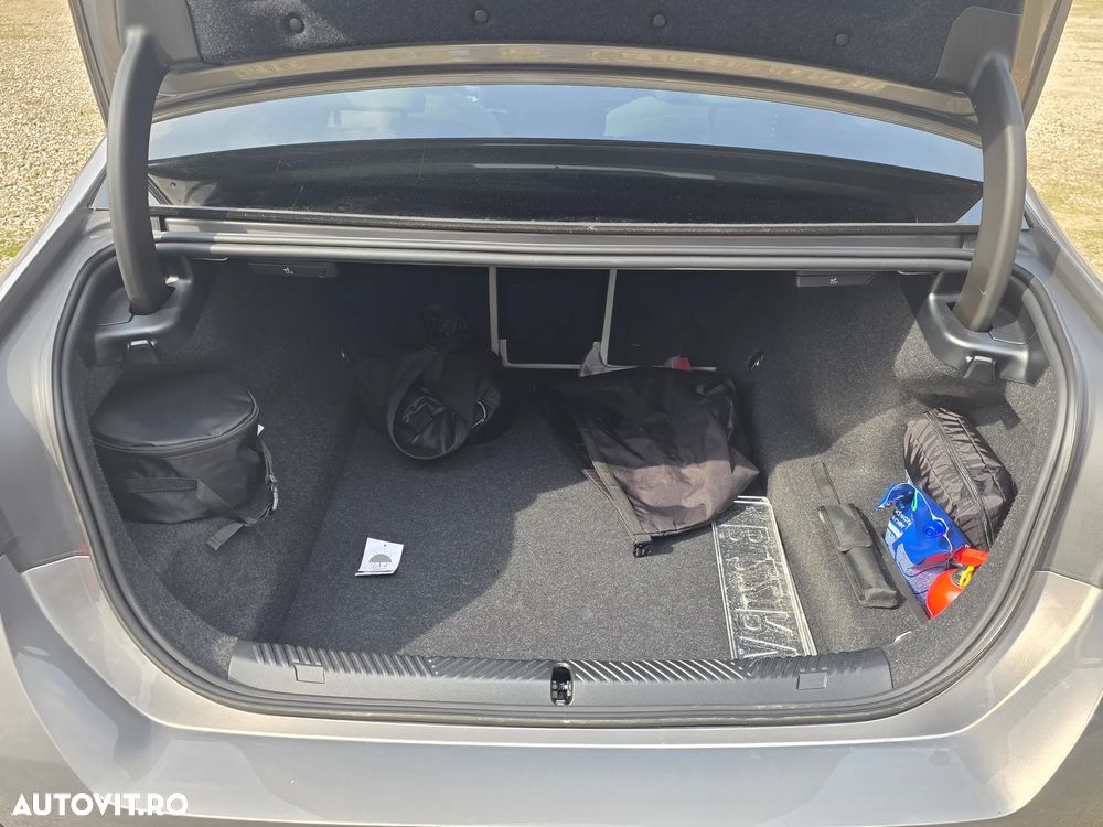 BMW Seria 5 530e AT PHEV - 16