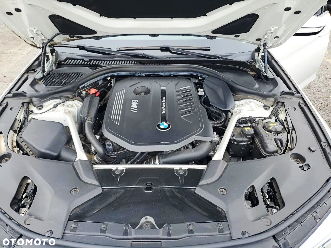 BMW Seria 5 540i xDrive - 11