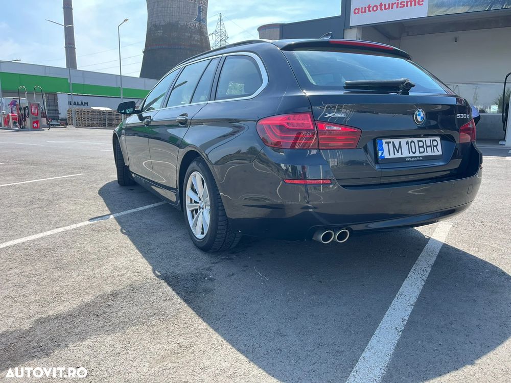 BMW Seria 5 530d xDrive - 5