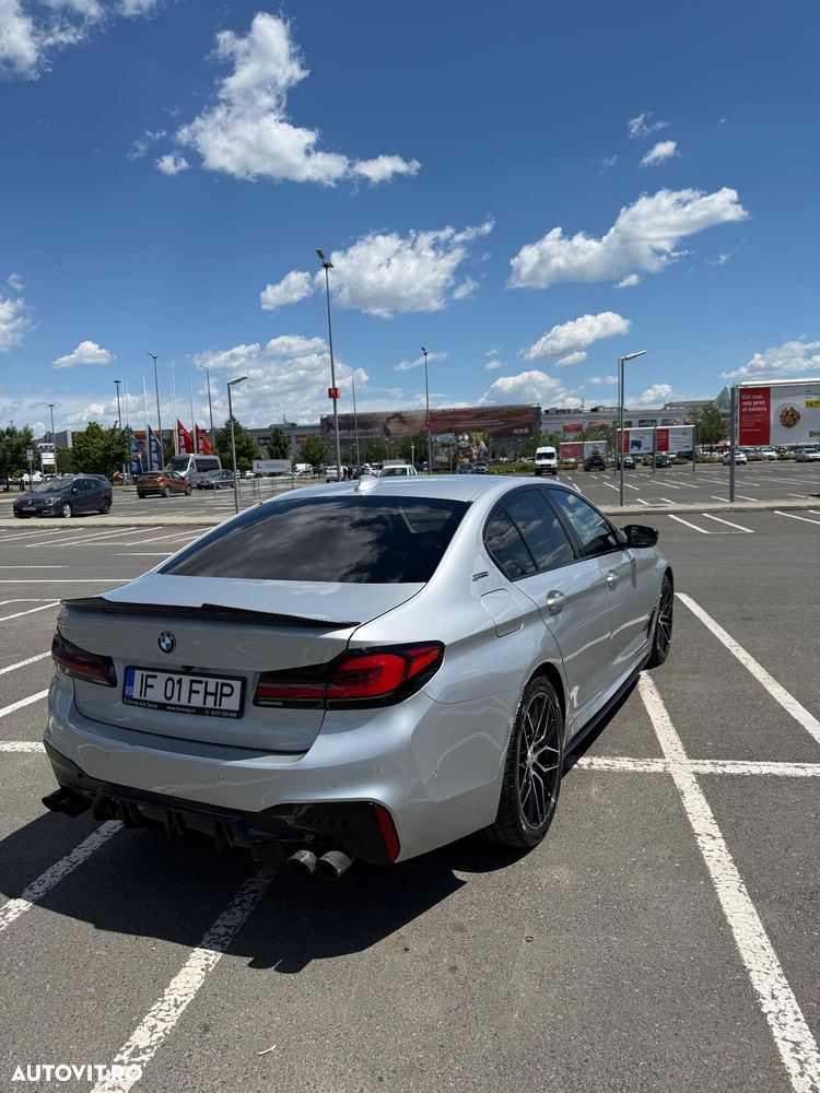 BMW Seria 5 520i AT - 4