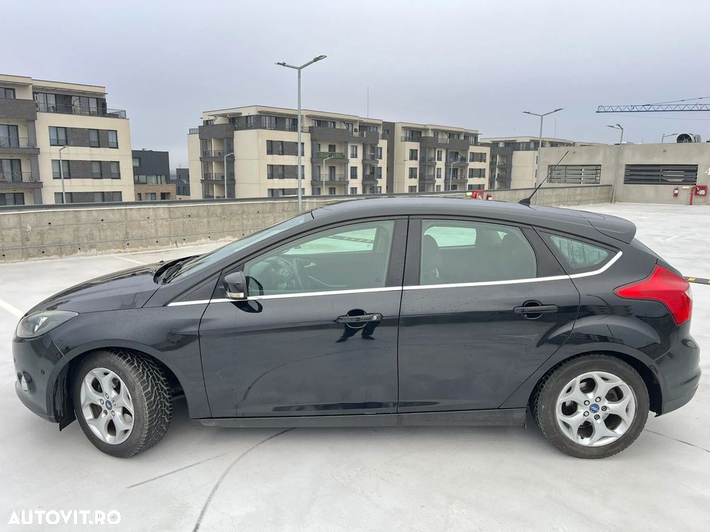 Ford Focus 1.6 TDCI DPF Start-Stopp-System Titanium - 6