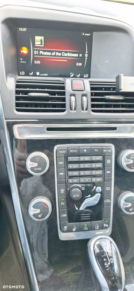Volvo XC 60 T6 AWD Drive-E Momentum - 13