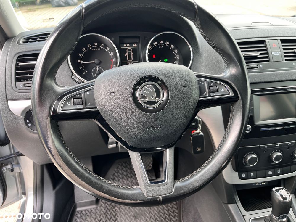 Skoda Yeti 2.0 TDI DPF 4x4 Edition DSG - 13