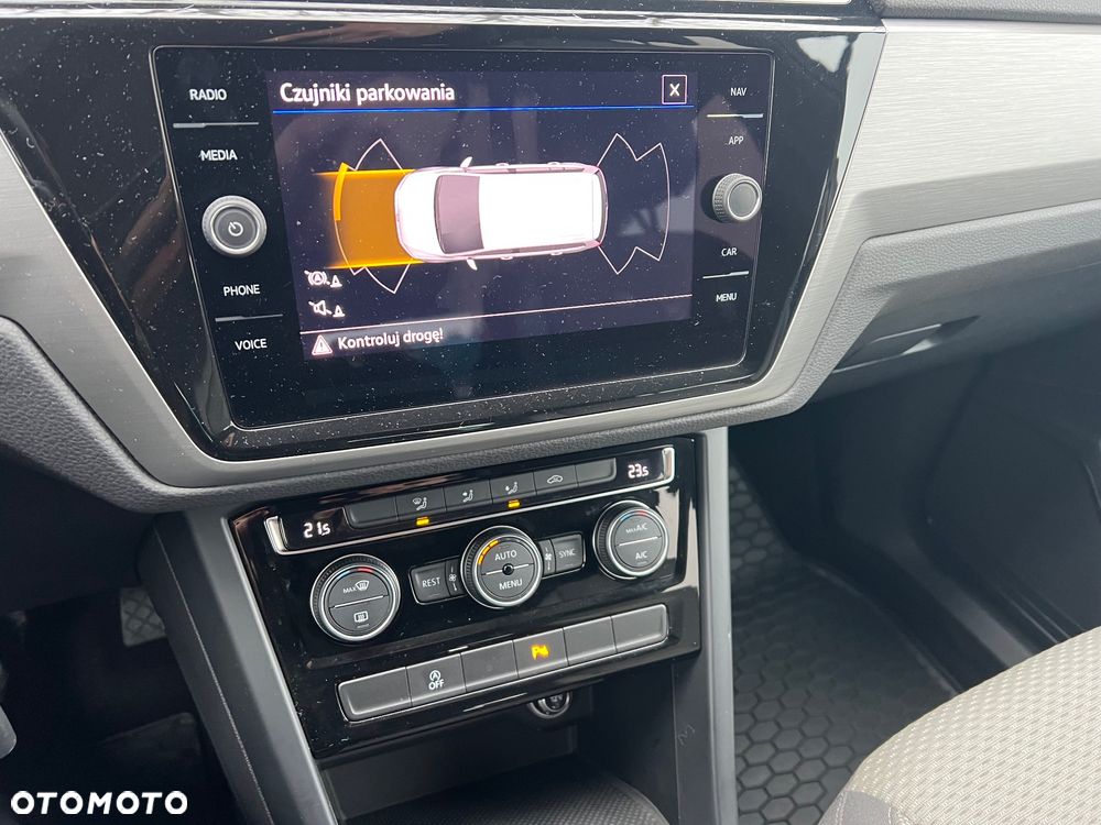 Volkswagen Touran 1.5 TSI EVO Comfortline DSG - 32