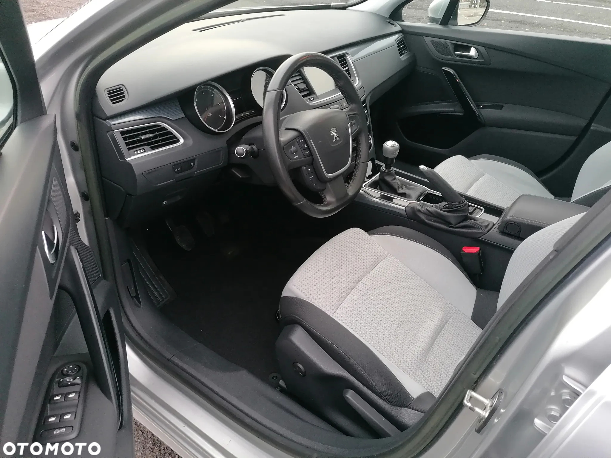 Peugeot 508 2.0 BlueHDi Active S&S - 13