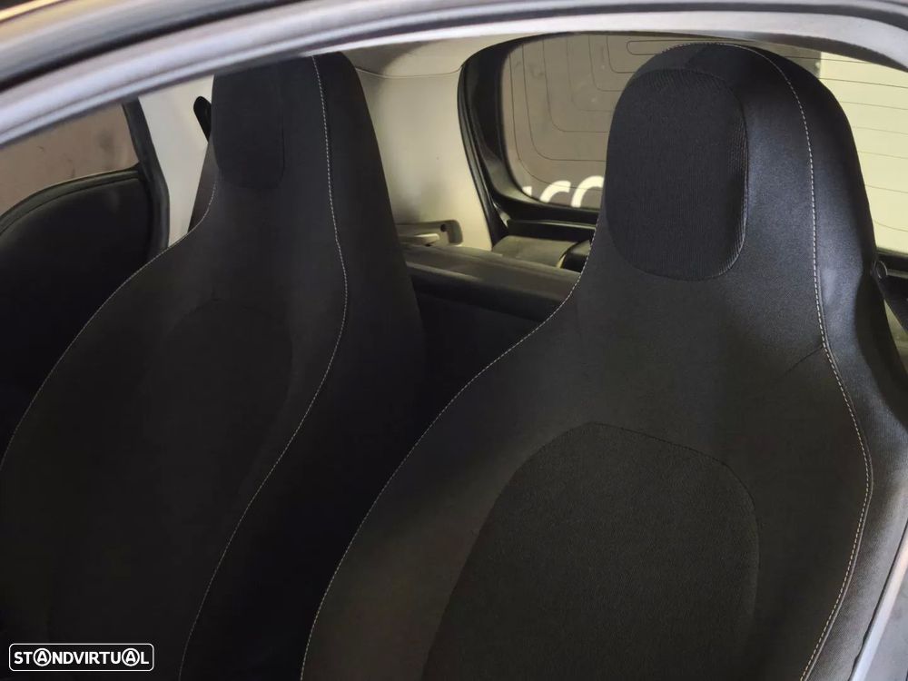 Smart ForTwo Coupé 1.0 Passion 71 - 21