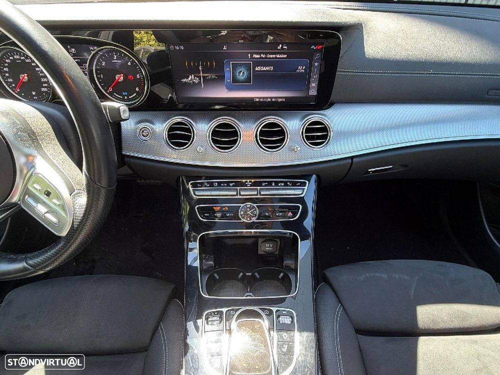 Mercedes-Benz E 300 - 10