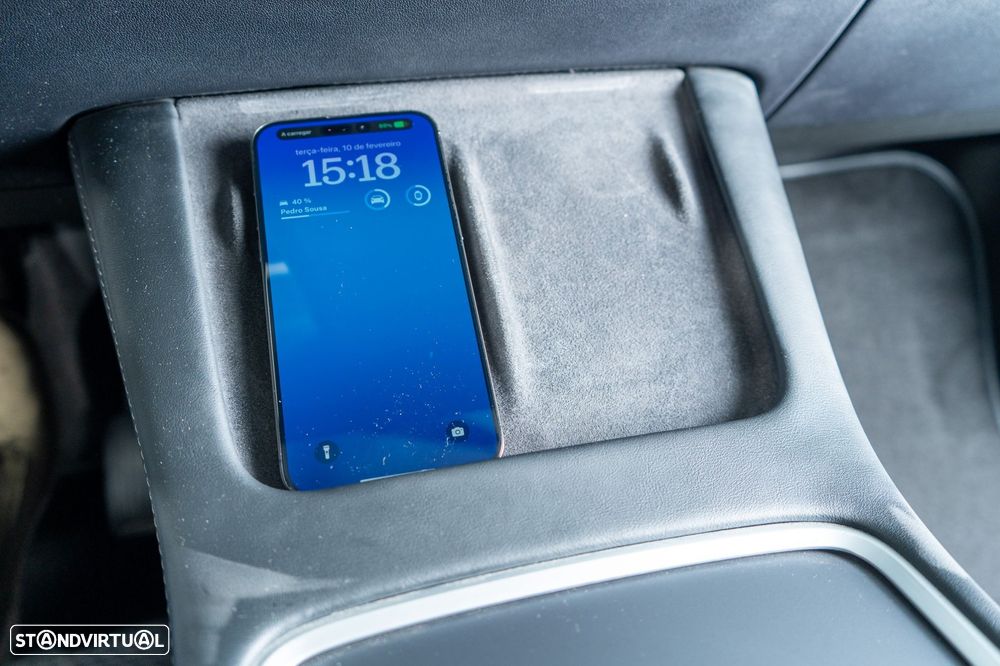 Tesla Model Y Long Range Dual Motor AWD - 24