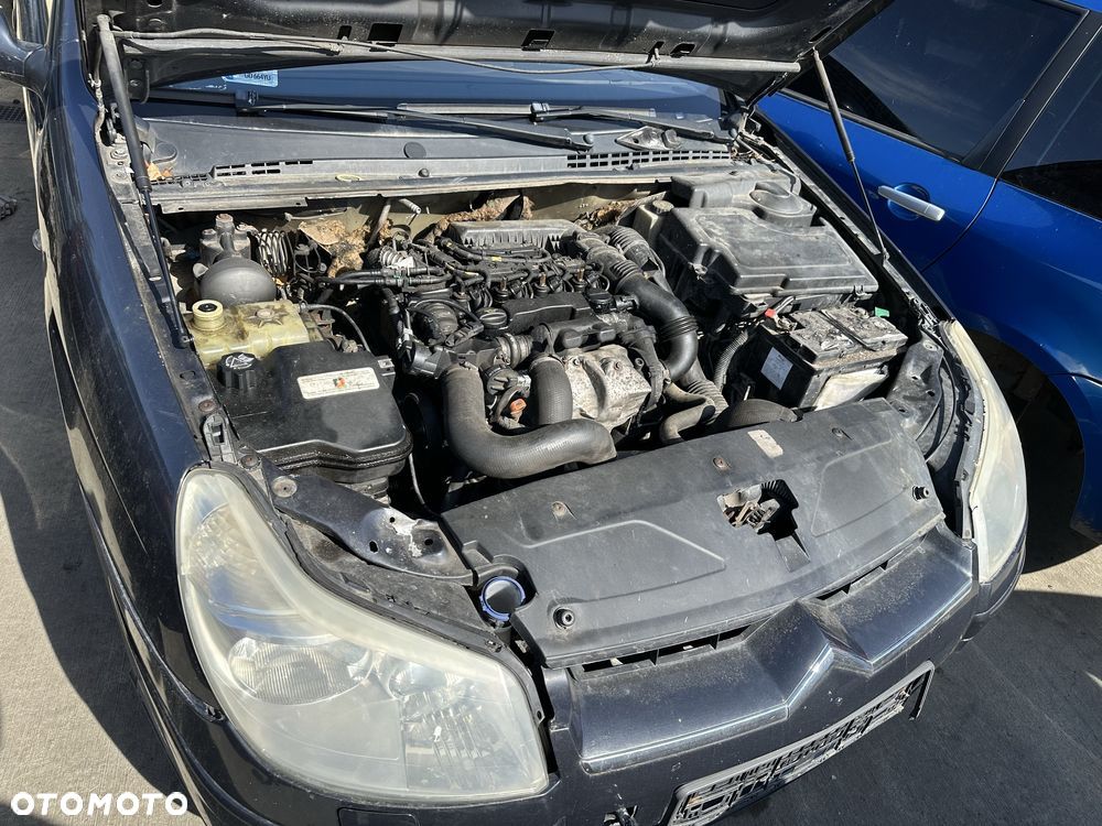 Citroen c5 lift kombi 1,6 hdi silnik dv6ted4 na czesci drzwi klapa KMF - 7