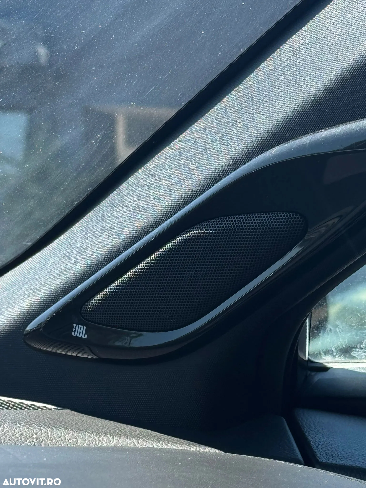 Toyota C-HR 2.0 HSD 184 CP 4x2 CVT Style - 23