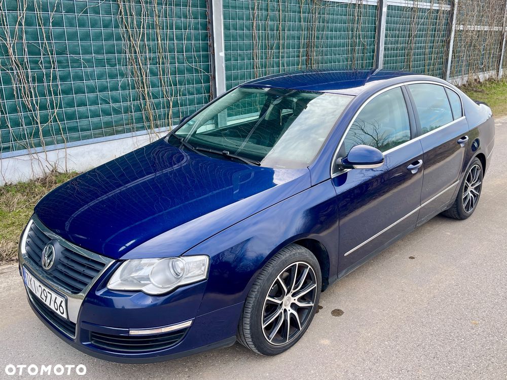 Volkswagen Passat 2.0 TDI Comfortline - 18