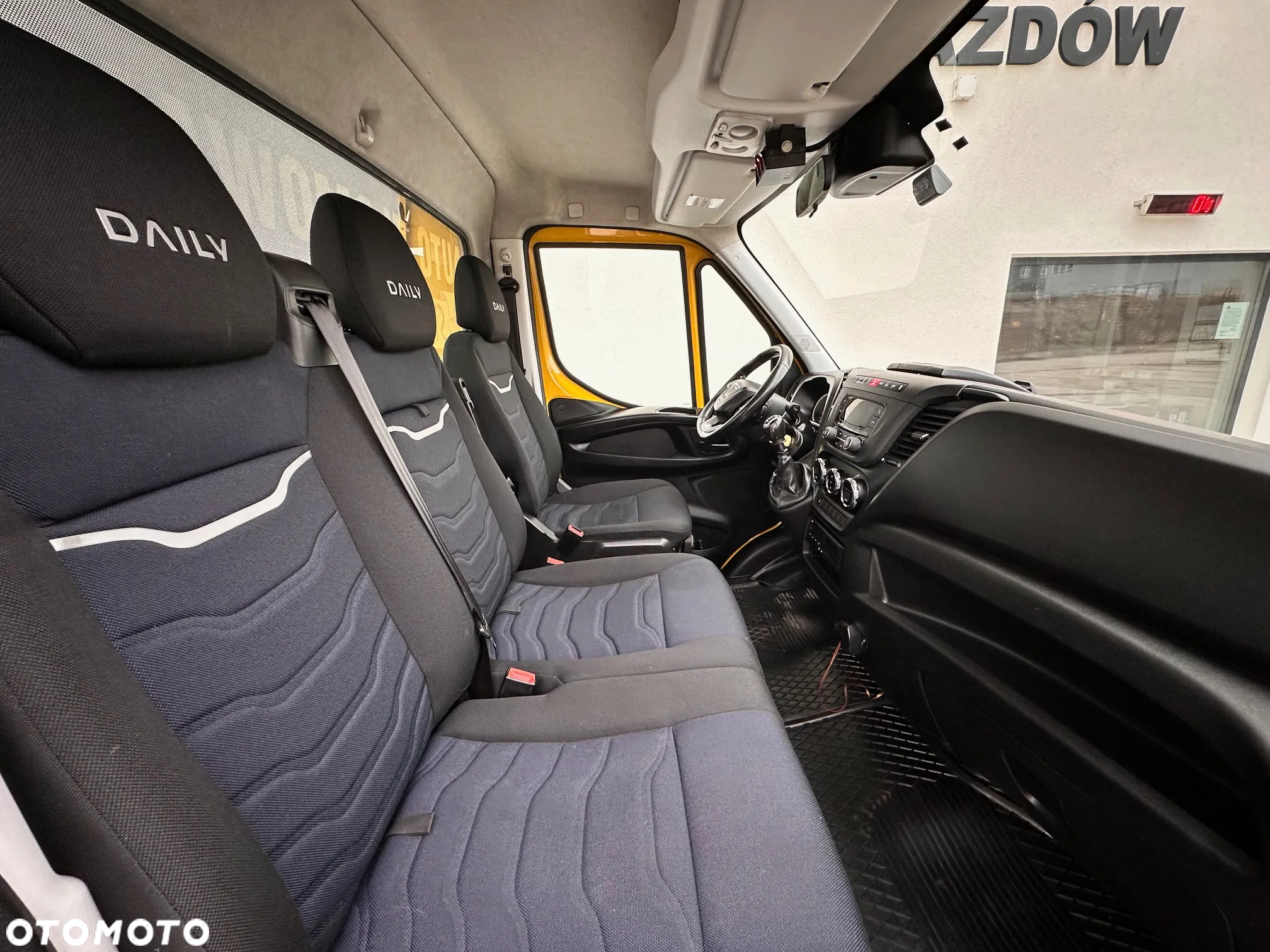 Iveco 35S18 / DIGICROSS - 11