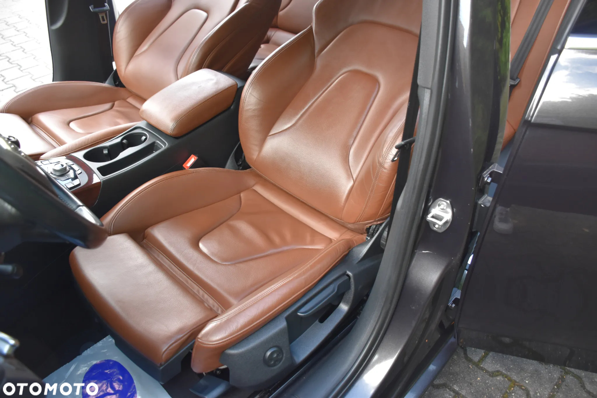 Audi A4 2.0 TDI DPF S line Sportpaket - 13