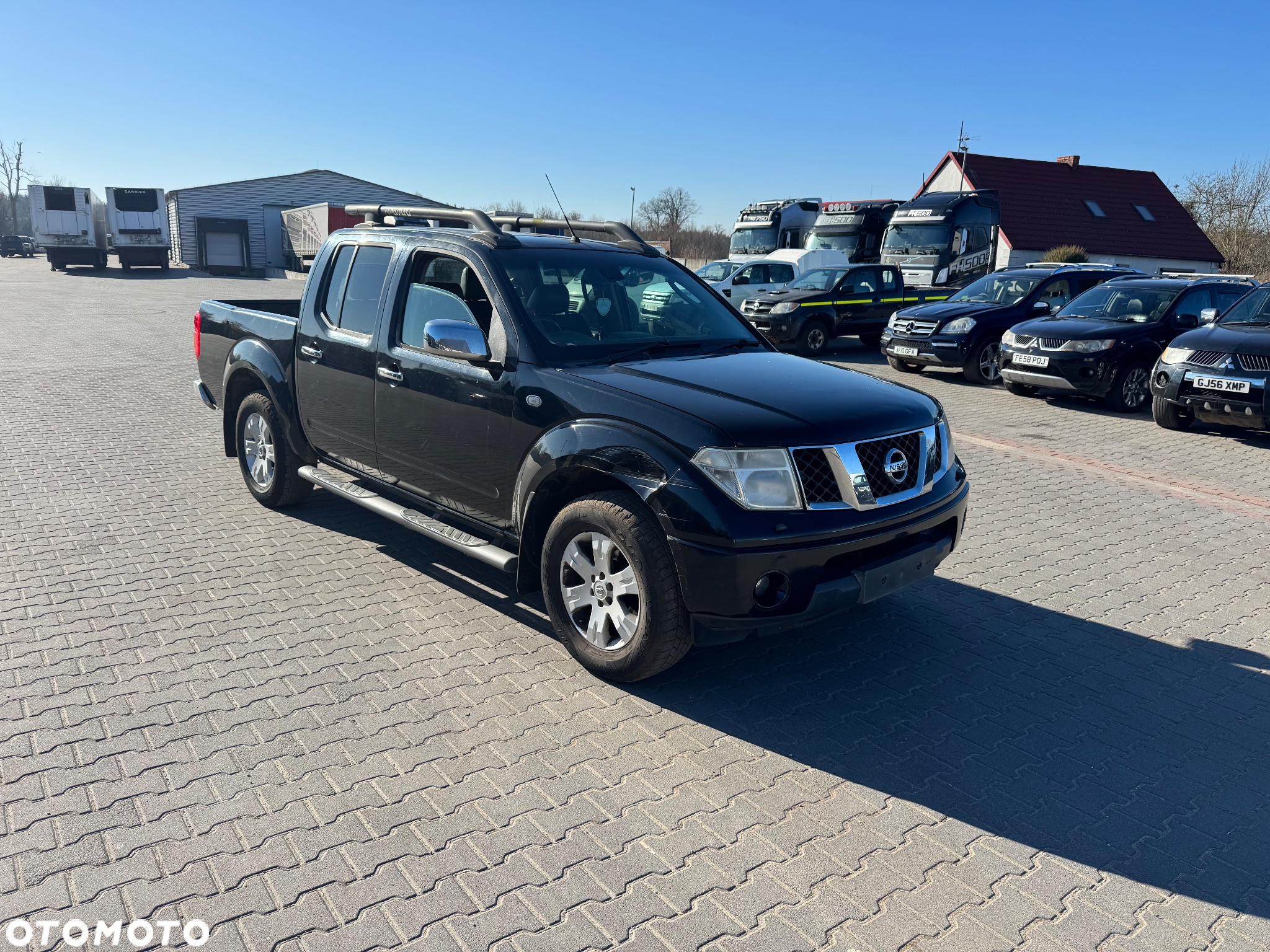 Nissan Navara 2.5 TDi Base / XE - 19