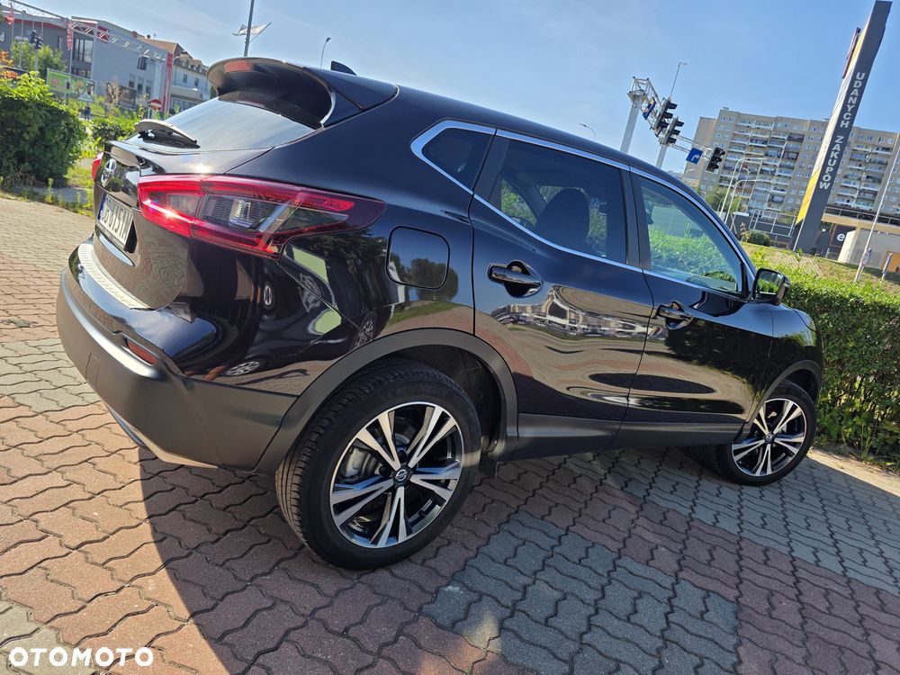 Nissan Qashqai 1.6 DIG-T N-Connecta - 6