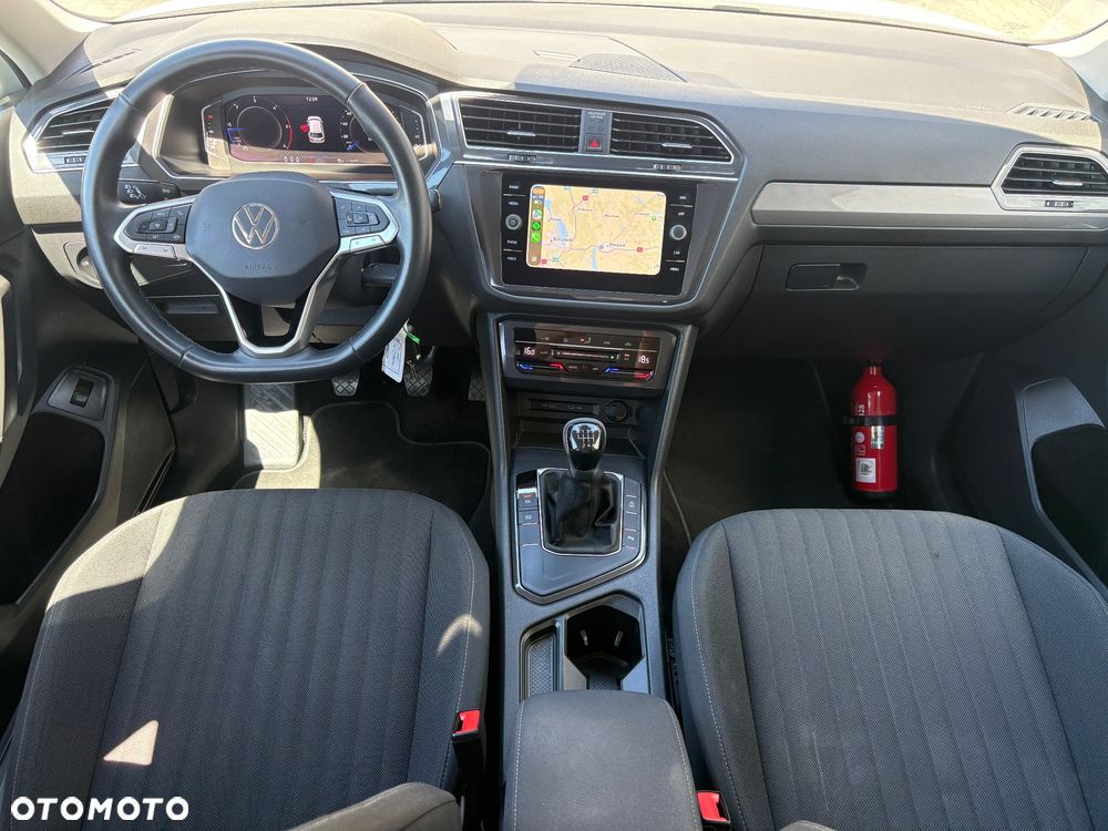 Volkswagen Tiguan Allspace 2.0 TDI SCR Comfortline - 24
