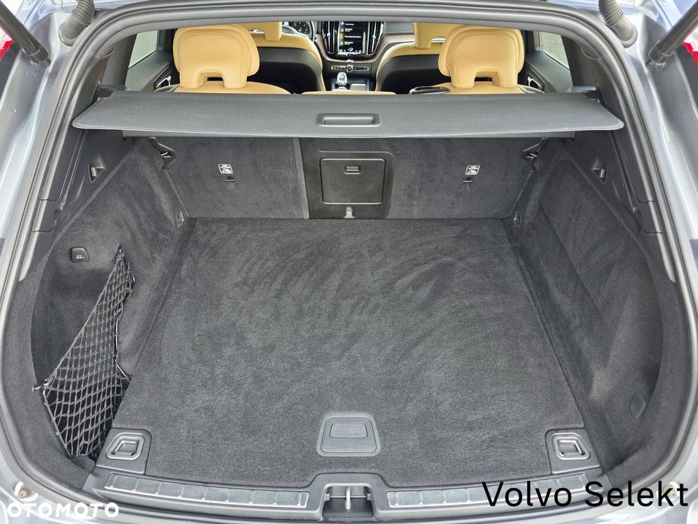 Volvo XC 60 - 18