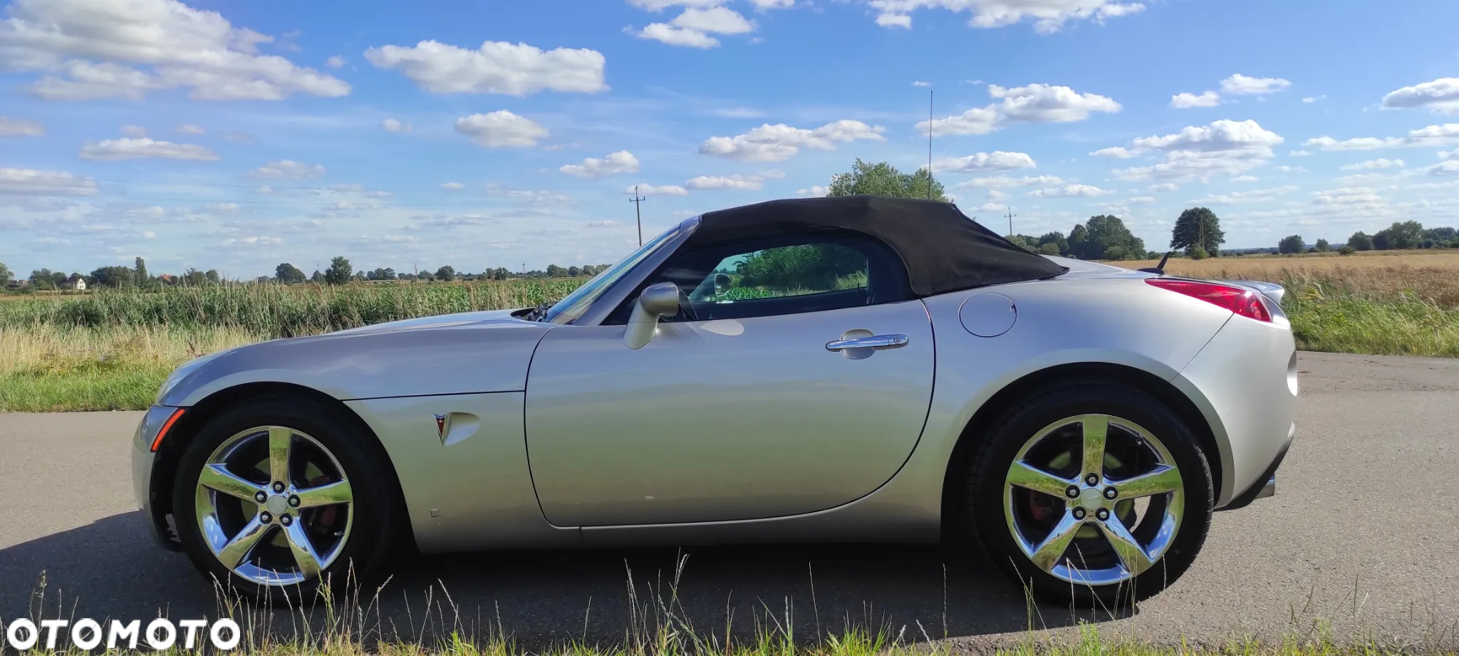 Pontiac Solstice - 13