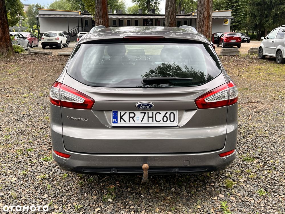 Ford Mondeo - 4