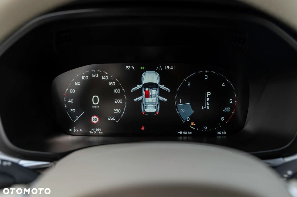 Volvo XC 60 D4 AWD Geartronic Momentum - 25