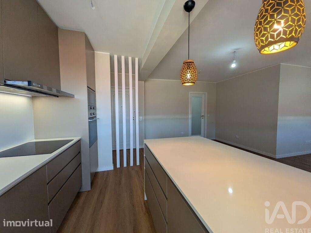 Apartamento T4 em Ramalde de 110 m2 - Grande imagem: 3/24