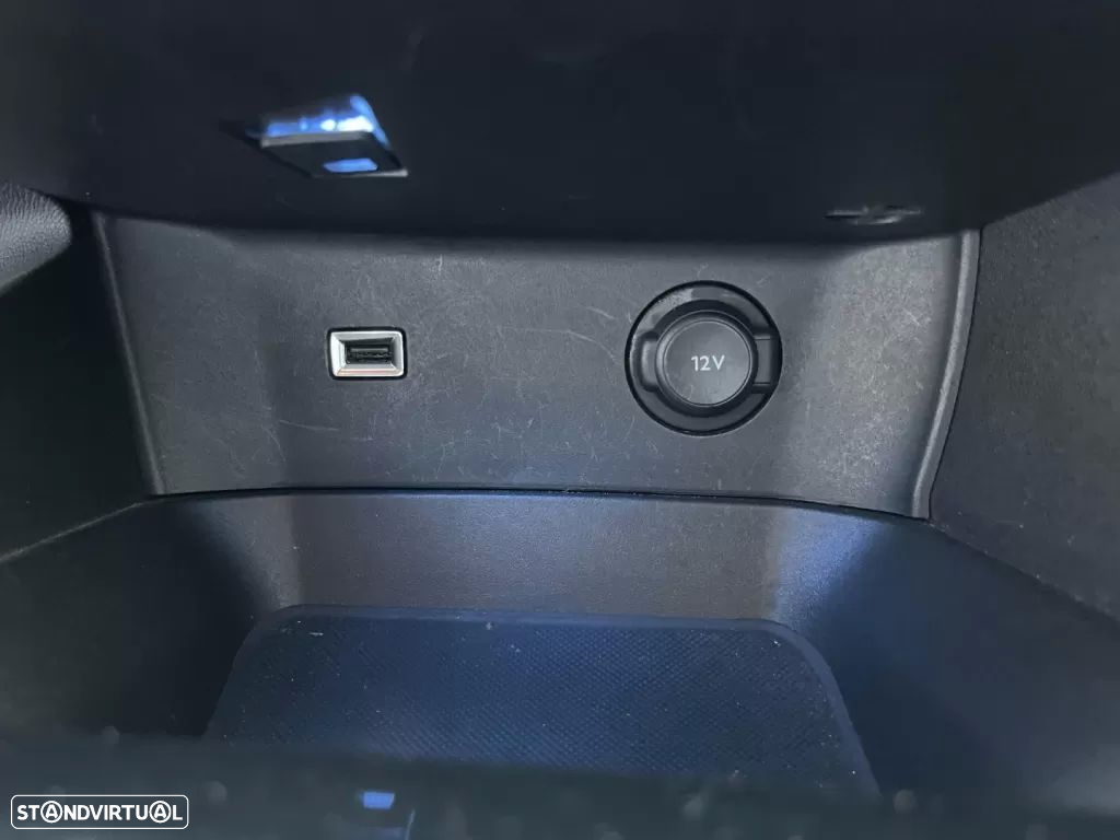 Peugeot 3008 1.2 PureTech Allure Pack - 29