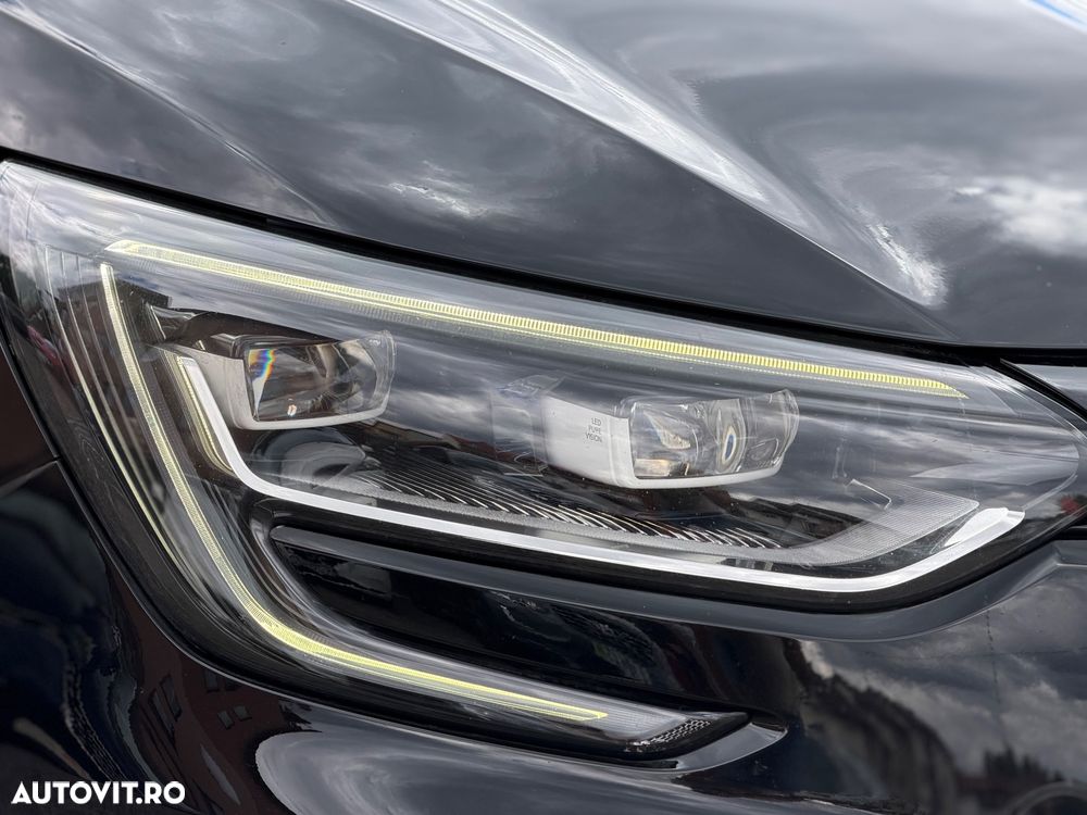 Renault Megane ENERGY TCe 205 EDC GT - 21