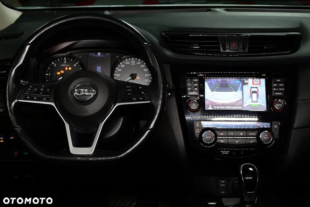 Nissan X-Trail - 25