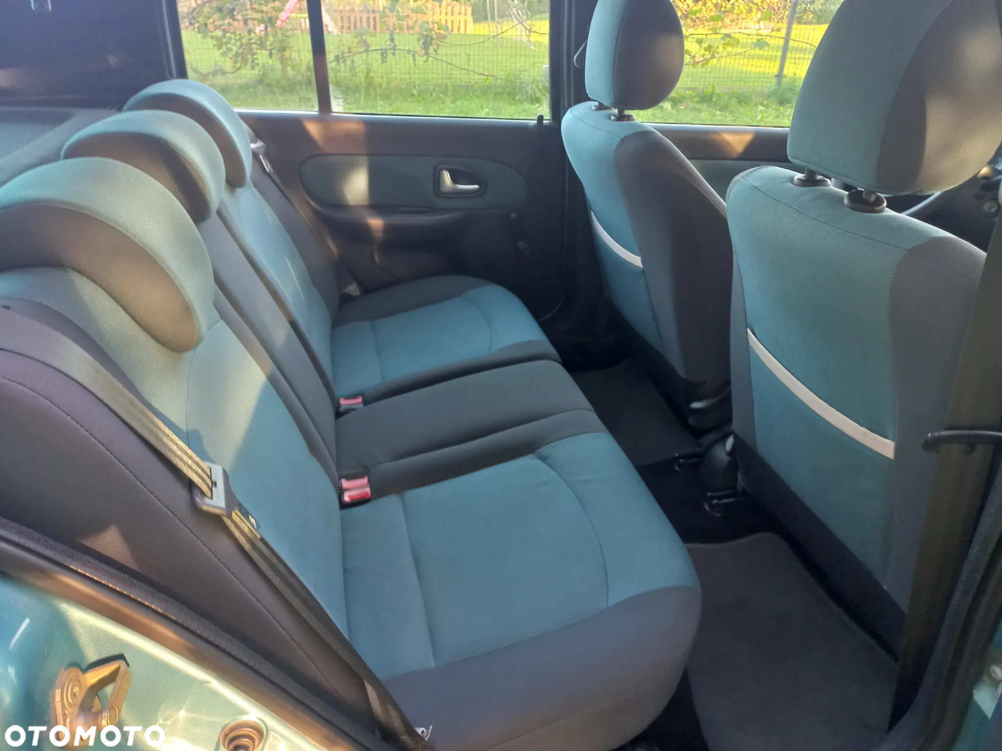 Renault Clio 1.2 16V Authentique - 11