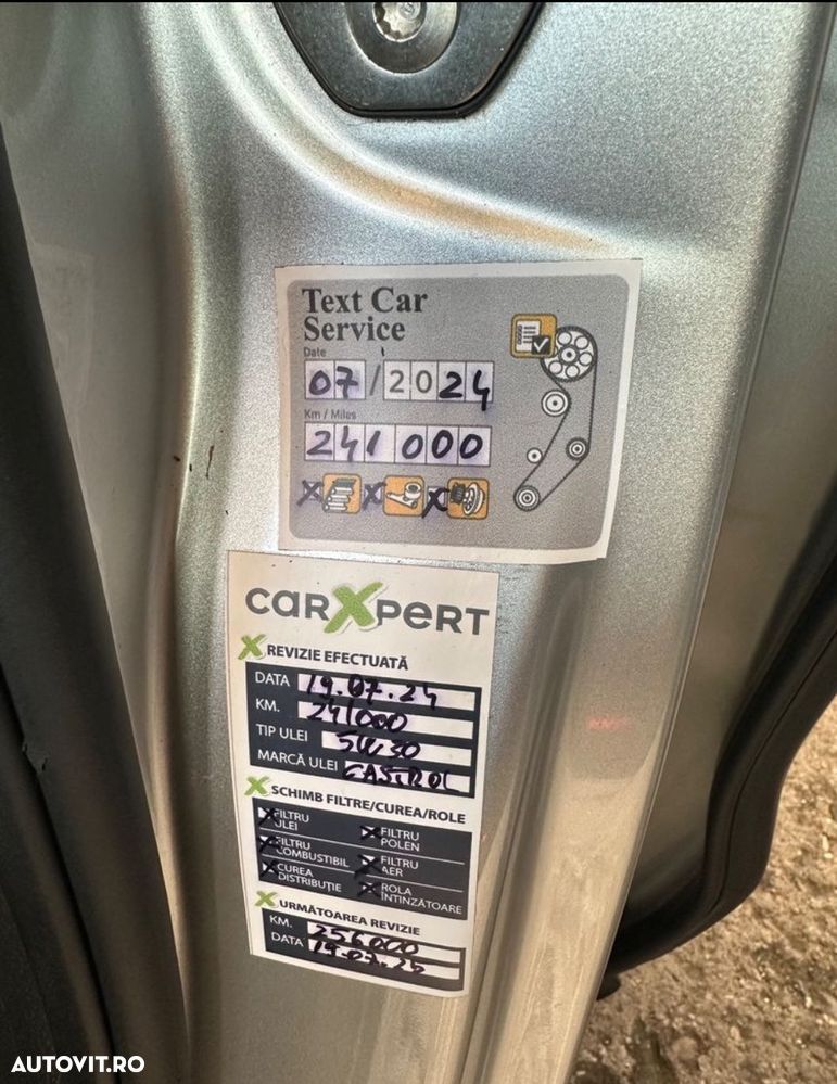 Volkswagen Sharan 2.0 TDI DSG BlueMotion Technology Highline - 7