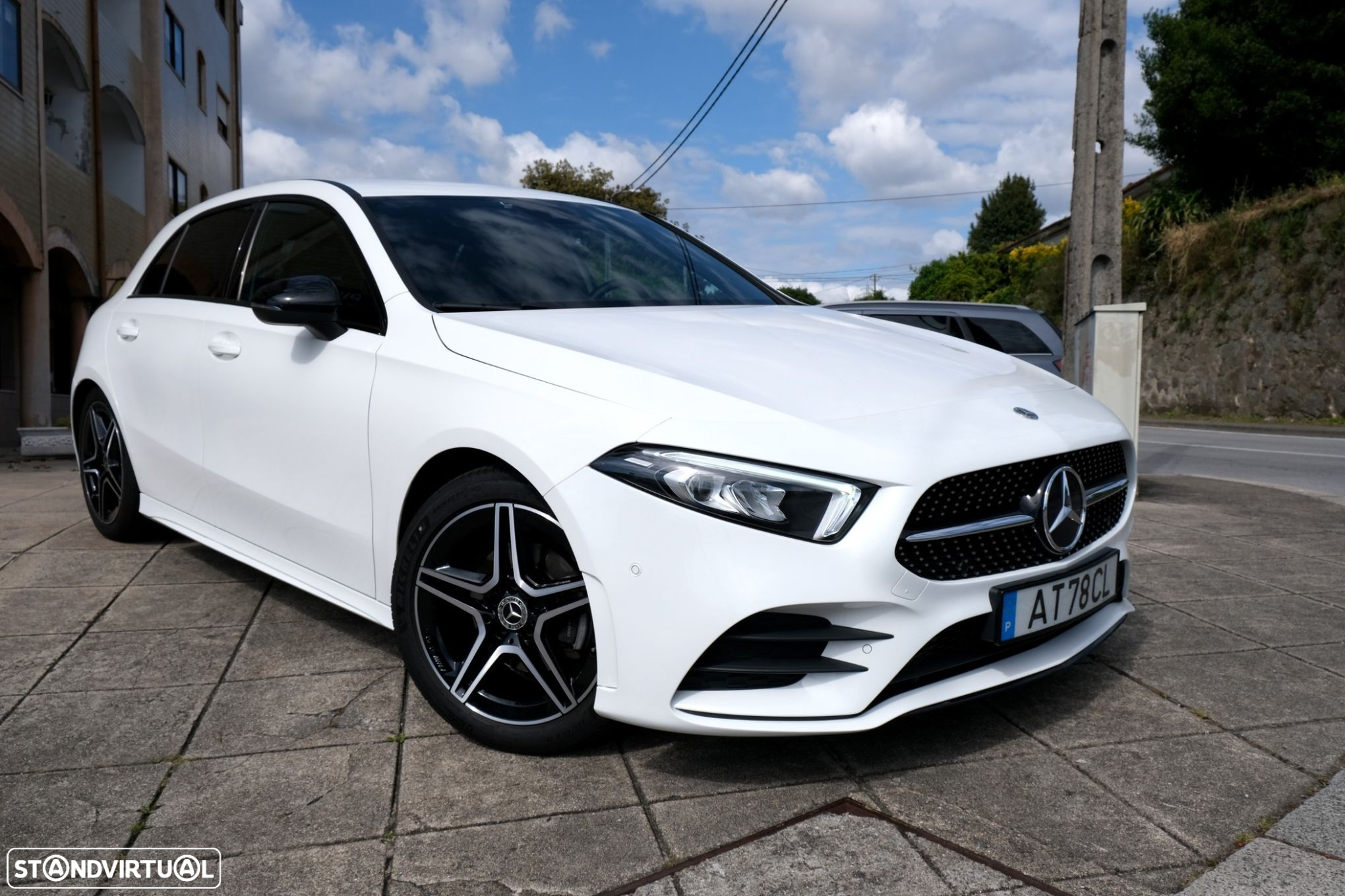 Mercedes-Benz A 160 AMG Line - 3