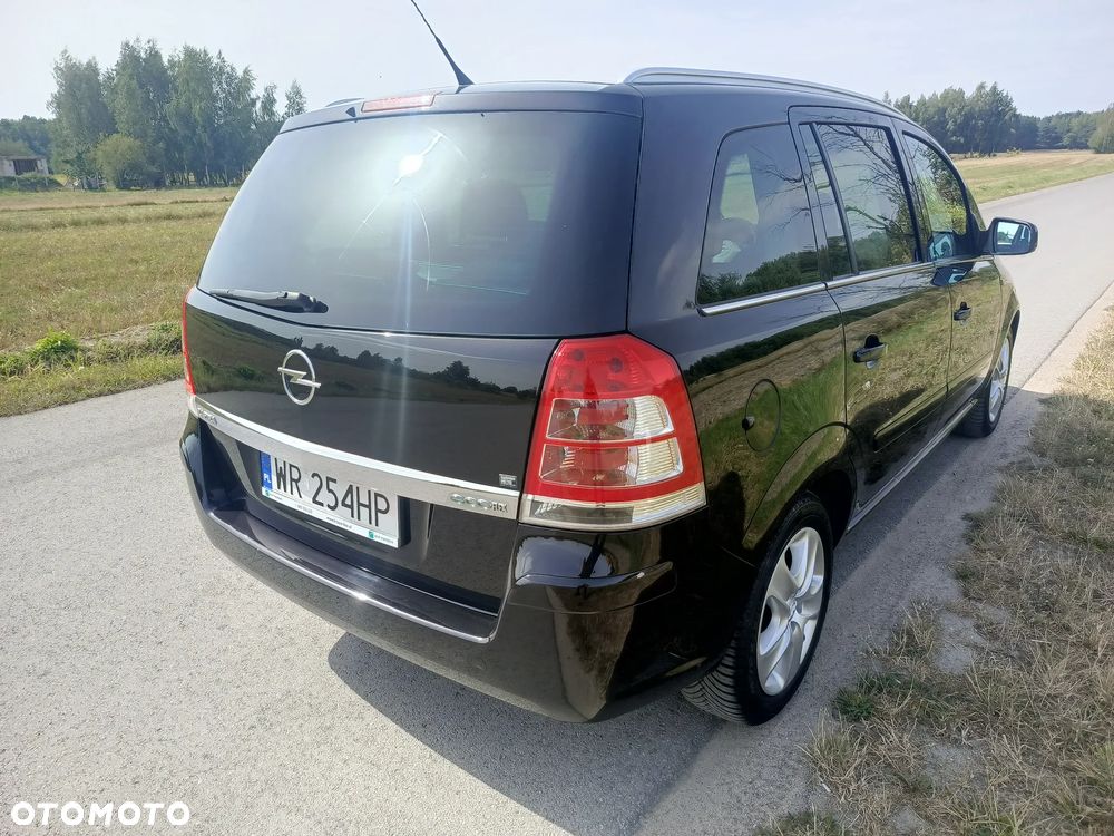 Opel Zafira 1.6 Cosmo - 5