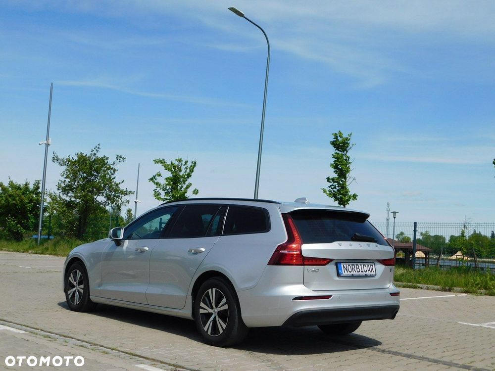 Volvo V60 D3 Momentum - 5