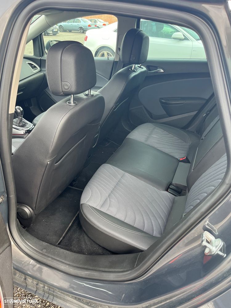 Opel Astra 1.6 CDTI Cosmo Start/Stop - 8