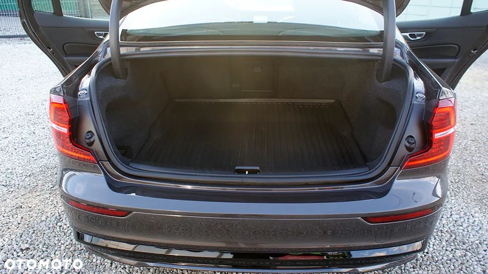 Volvo S60 2.5 T5 - 25