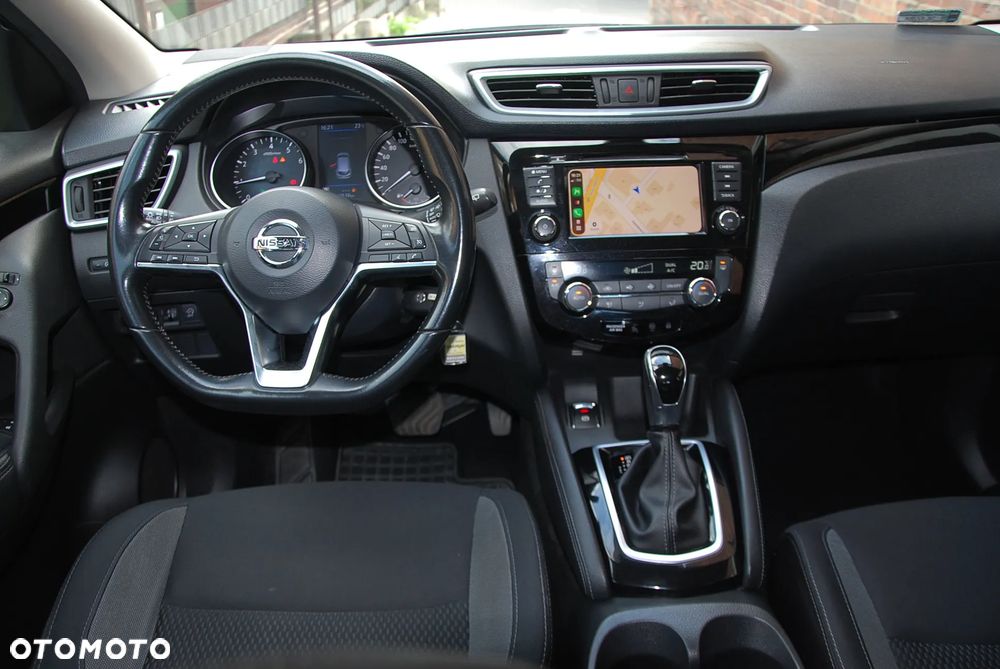Nissan Qashqai 1.3 DIG-T Acenta DCT - 40