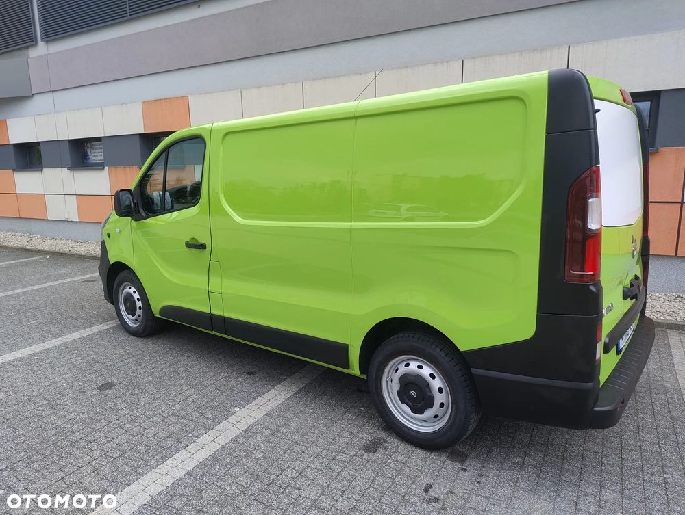Opel VIVARO 1.6 CDTI (110KM) 6-BIEGÓW (L1H1) STAN SUPER IDEALNY 100% BEZWYPADKOWY LAKIER ORYGINALNY NIE MA RDZY SERWIS KM DO KOŃCA ! ! ! - 4