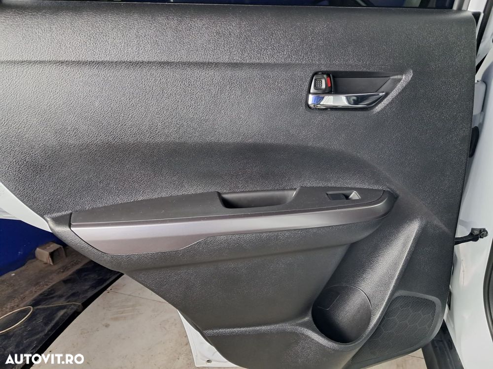 Suzuki Vitara - 24