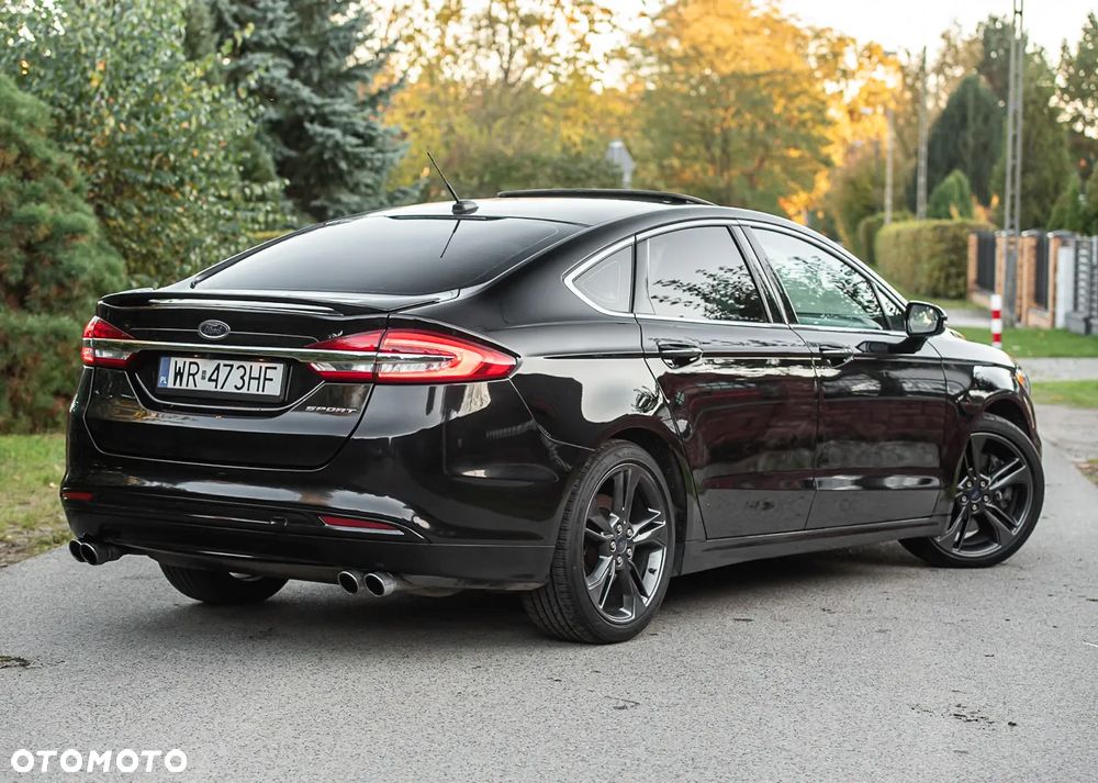 Ford Fusion - 11